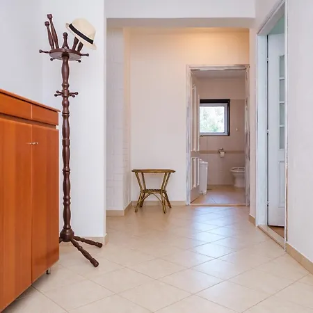 בית נופש Mediterranean Oasis *