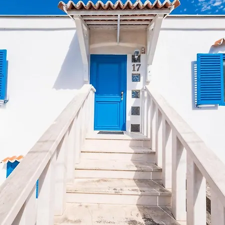 Mediterranean Oasis טרוגיר