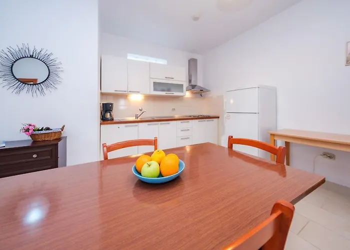 בית נופש Mediterranean Oasis *