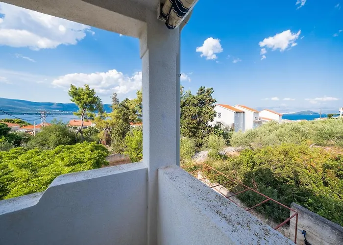 Mediterranean Oasis Hébergement de vacances Trogir