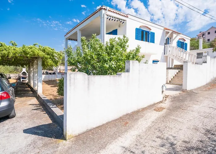 Mediterranean Oasis *