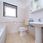 Mediterranean Oasis 別荘